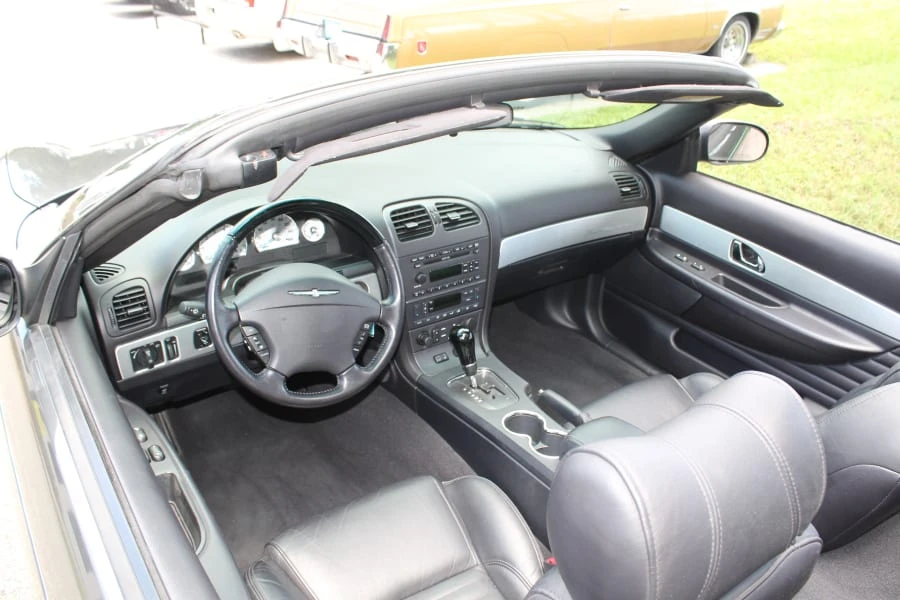 2003 Ford Thunderbird 11th Gen - Image 3 of 12