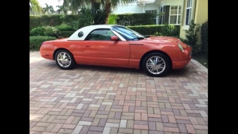 2003 Ford Thunderbird 11th Gen - Image 2 of 7