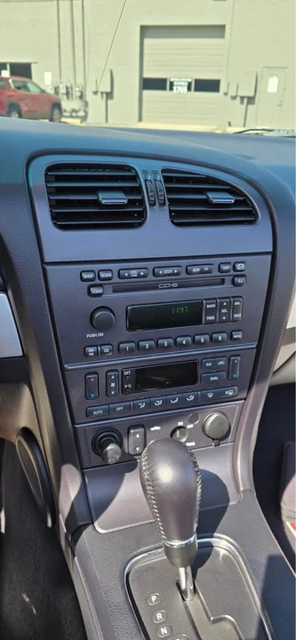 2003 Ford Thunderbird 11th Gen - Image 18 of 20