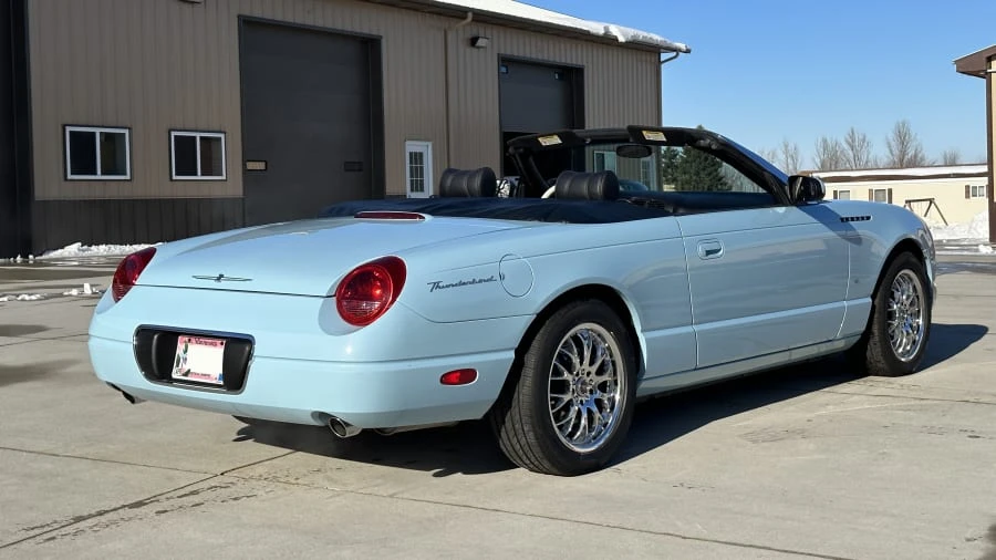 2003 Ford Thunderbird 11th Gen - Image 2 of 10
