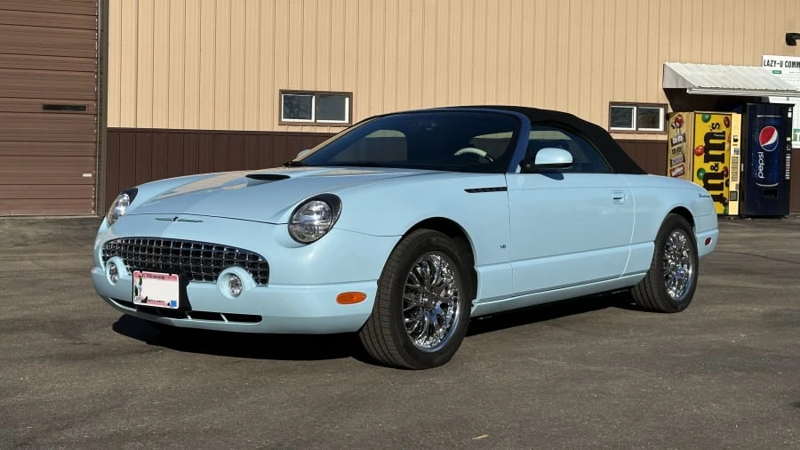 2003 Ford Thunderbird 11th Gen - Image 6 of 10