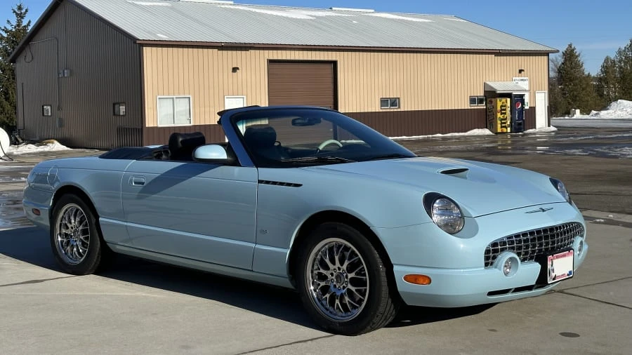 2003 Ford Thunderbird 11th Gen - Image 8 of 10