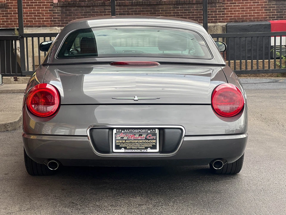 2003 Ford Thunderbird 11th Gen - Image 6 of 12