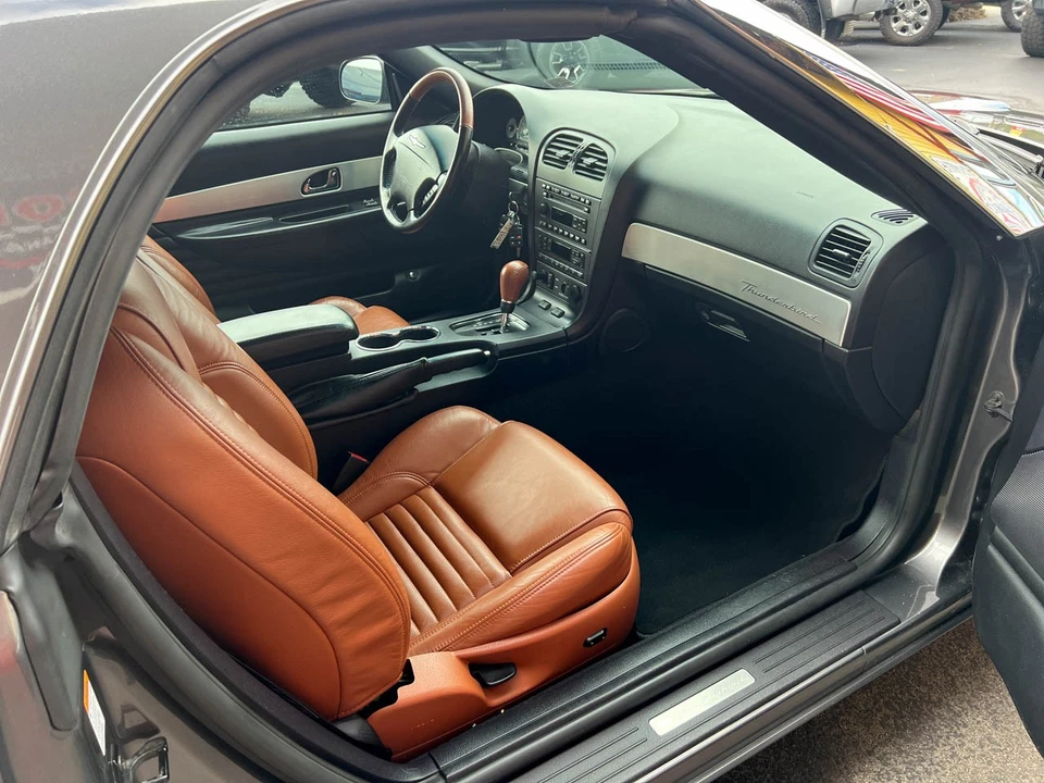2003 Ford Thunderbird 11th Gen - Image 18 of 21