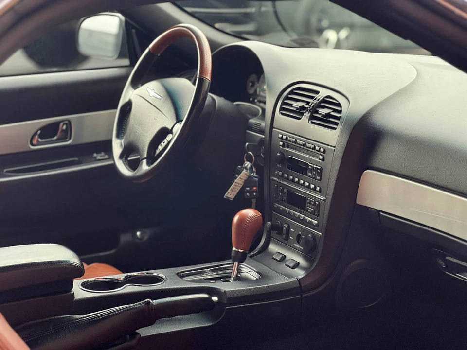 2003 Ford Thunderbird 11th Gen - Image 19 of 21