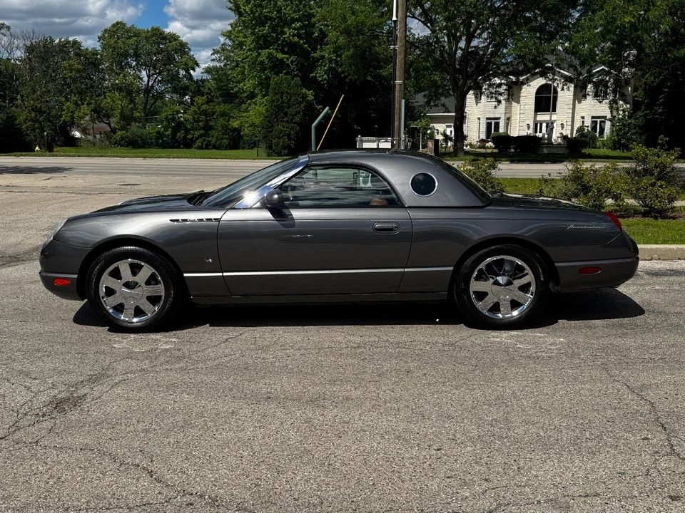 2003 Ford Thunderbird 11th Gen - Image 10 of 27