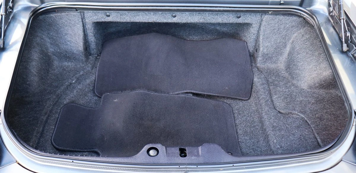 2003 Ford Thunderbird 11th Gen - Image 24 of 31
