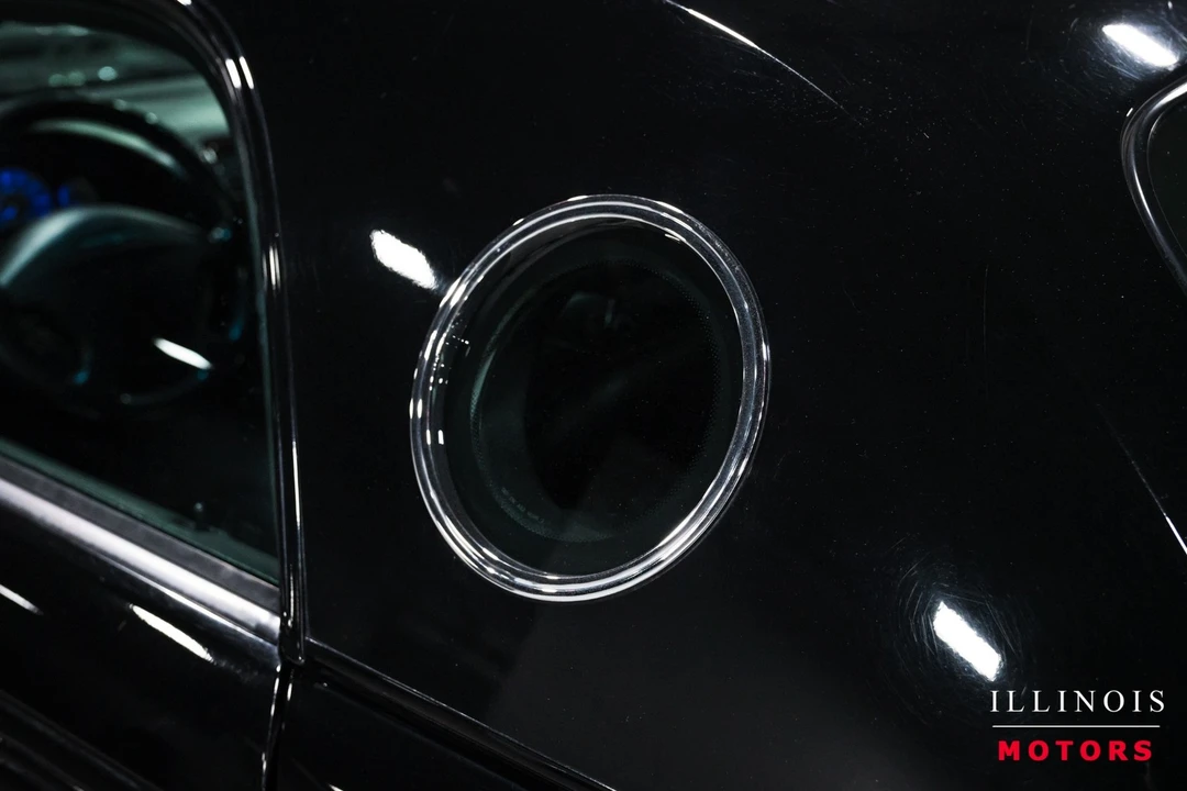 2003 Ford Thunderbird 11th Gen - Image 14 of 31