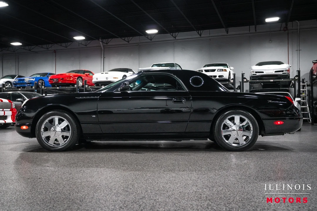 2003 Ford Thunderbird 11th Gen - Image 2 of 31