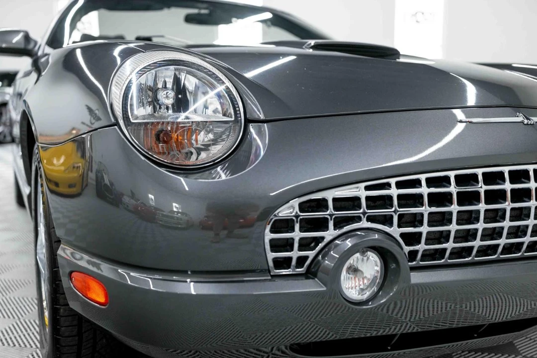 2003 Ford Thunderbird 11th Gen - Image 22 of 31