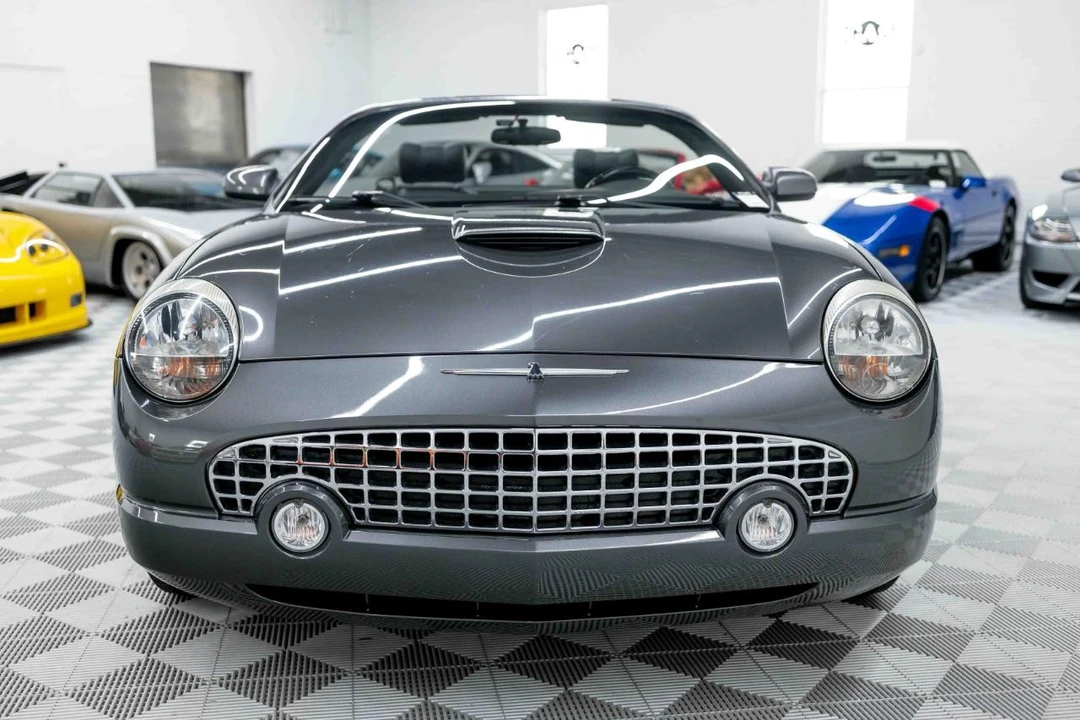 2003 Ford Thunderbird 11th Gen - Image 4 of 31