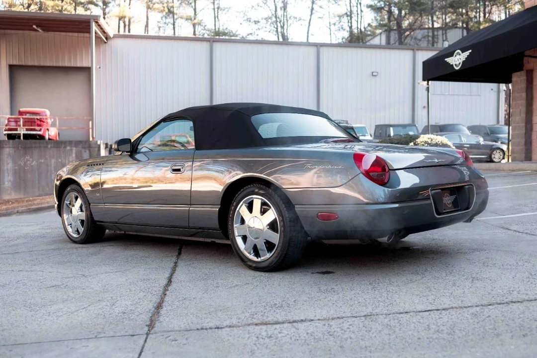 2003 Ford Thunderbird 11th Gen - Image 14 of 31