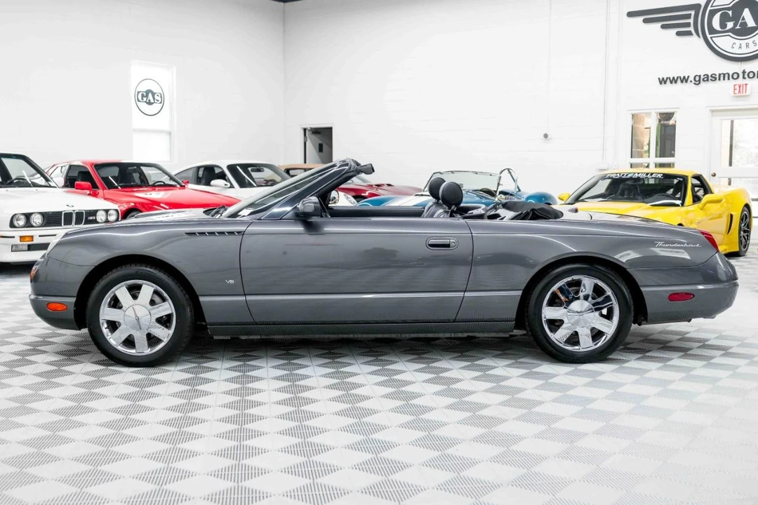 2003 Ford Thunderbird 11th Gen - Image 10 of 31