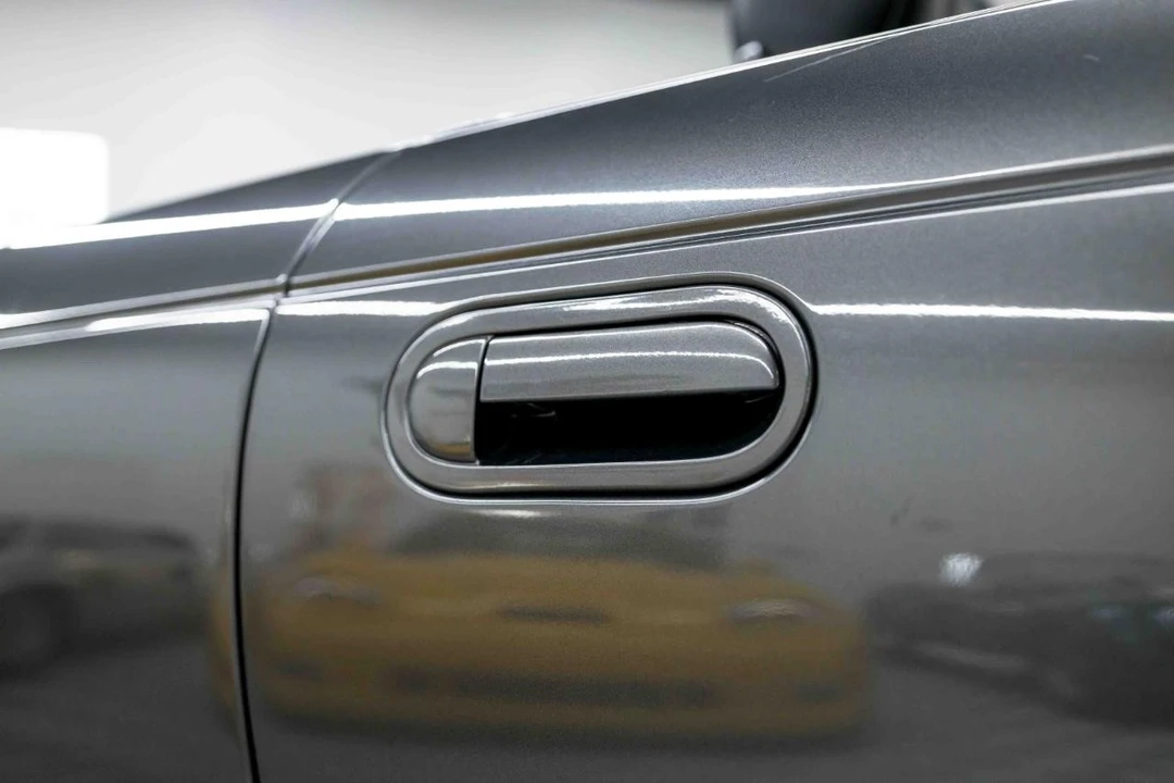 2003 Ford Thunderbird 11th Gen - Image 27 of 31