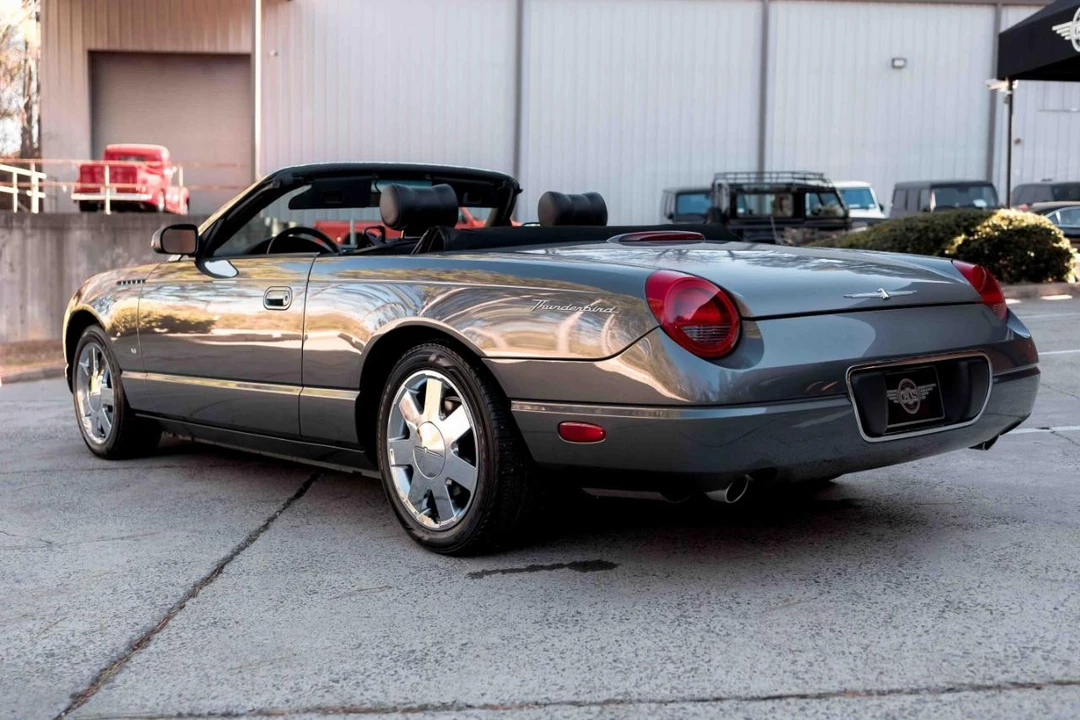 2003 Ford Thunderbird 11th Gen - Image 9 of 31