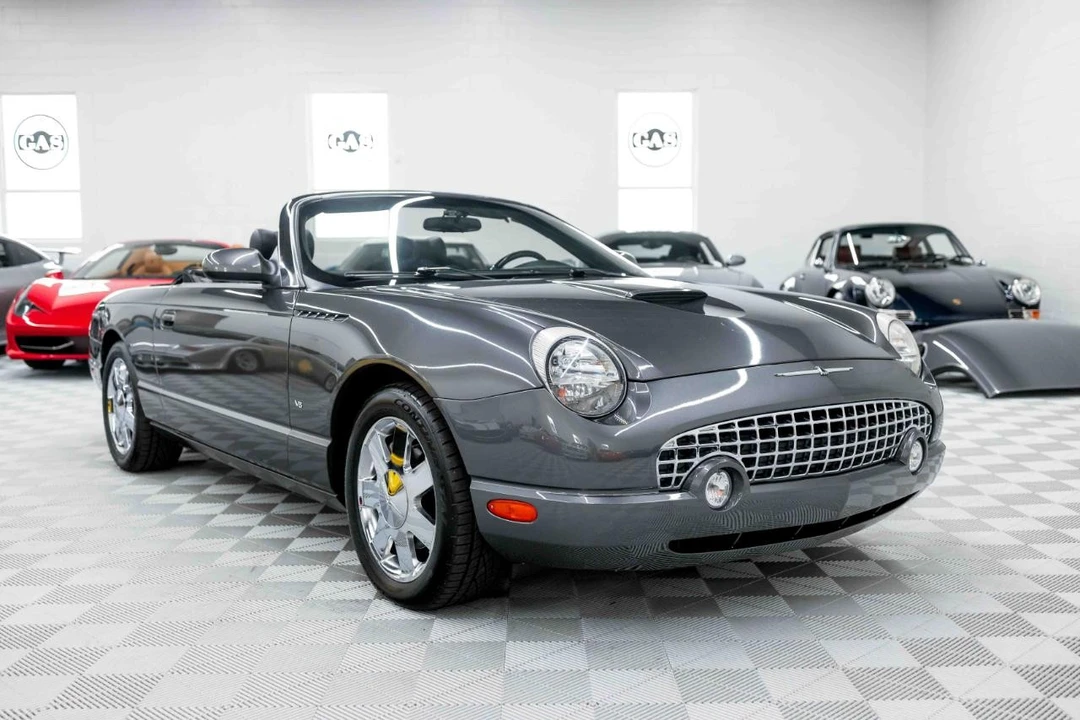 2003 Ford Thunderbird 11th Gen - Image 5 of 31