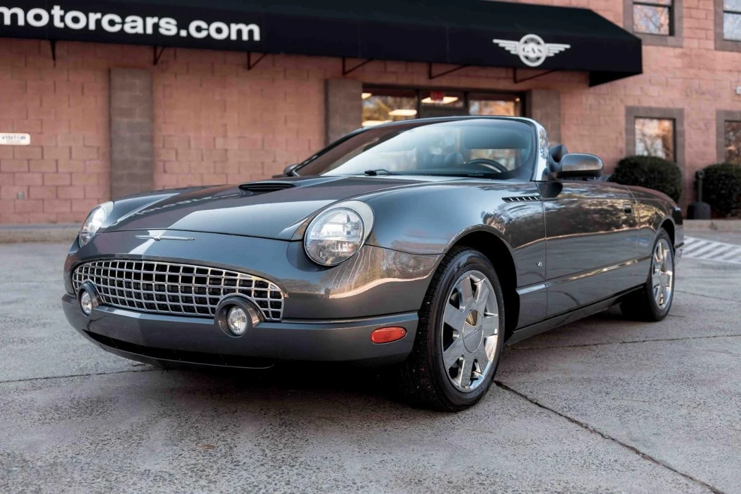 2003 Ford Thunderbird 11th Gen - Image 3 of 31