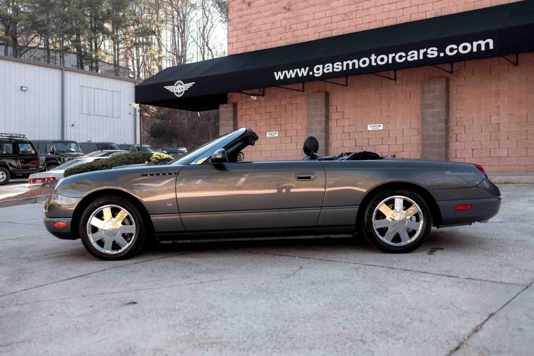 2003 Ford Thunderbird 11th Gen - Image 10 of 31