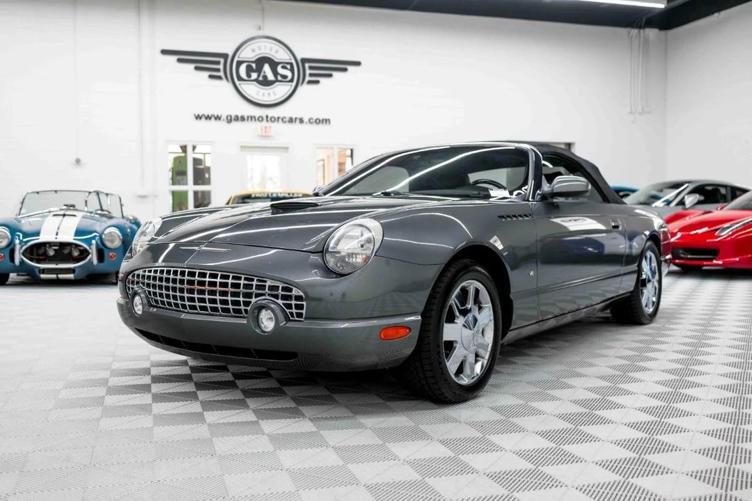 2003 Ford Thunderbird 11th Gen - Image 15 of 31