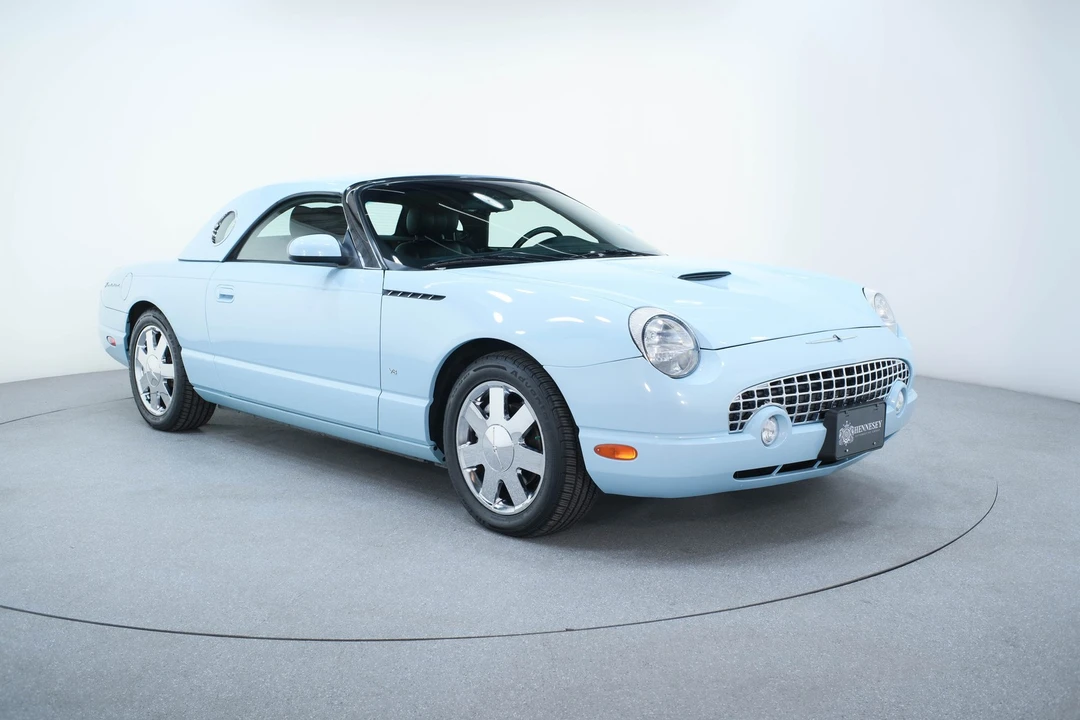 2003 Ford Thunderbird 11th Gen - Image 4 of 21