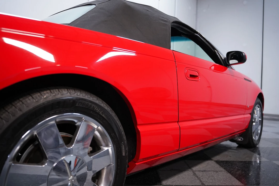 2003 Ford Thunderbird 11th Gen - Image 22 of 31