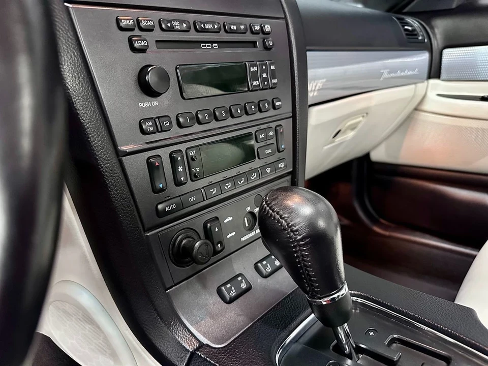 2003 Ford Thunderbird 11th Gen - Image 21 of 21