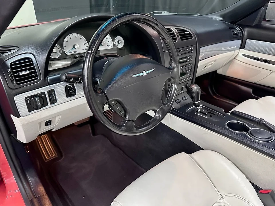 2003 Ford Thunderbird 11th Gen - Image 15 of 21