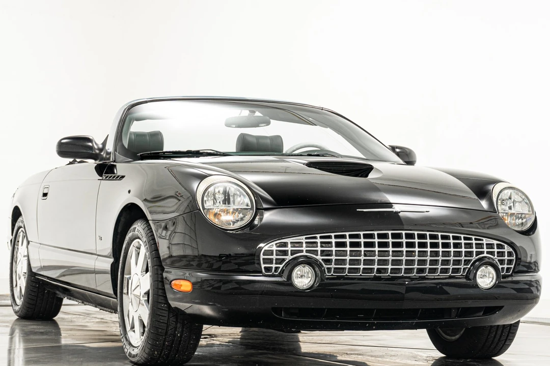 2003 Ford Thunderbird 11th Gen - Image 3 of 21