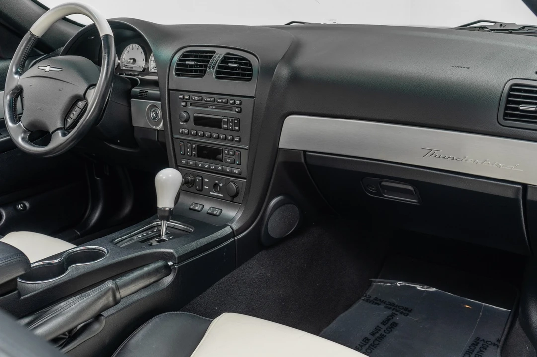 2003 Ford Thunderbird 11th Gen - Image 14 of 21