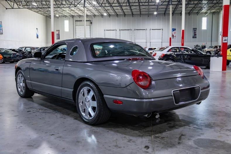 2003 Ford Thunderbird 11th Gen - Image 21 of 31
