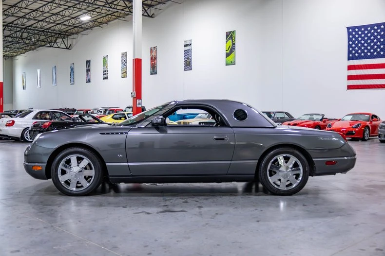 2003 Ford Thunderbird 11th Gen - Image 20 of 31