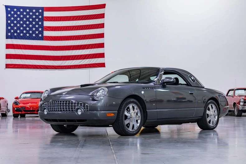 2003 Ford Thunderbird 11th Gen - Image 19 of 31