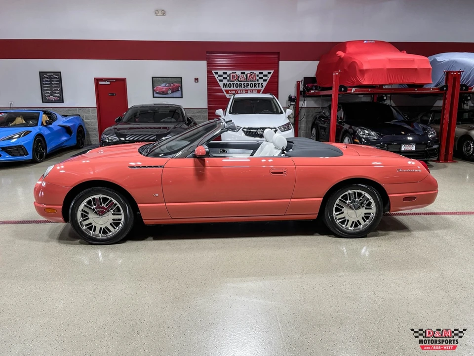 2003 Ford Thunderbird 11th Gen - Image 2 of 21