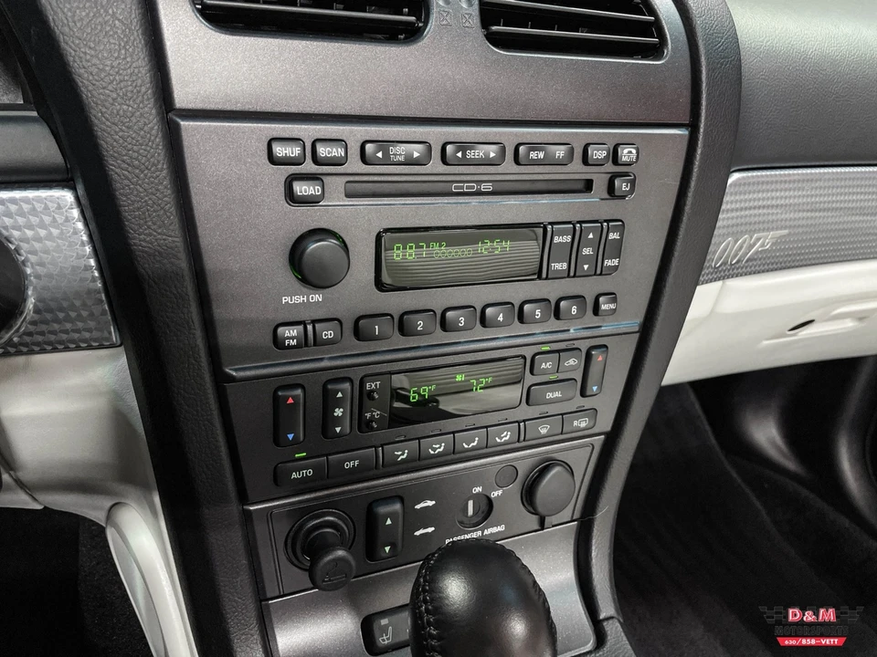 2003 Ford Thunderbird 11th Gen - Image 19 of 21