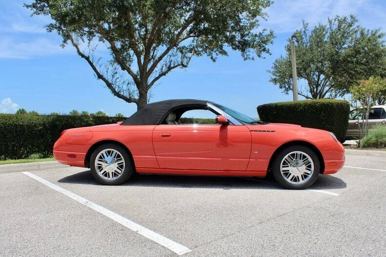 2003 Ford Thunderbird 11th Gen - Image 6 of 31