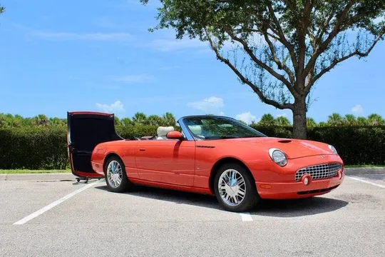 2003 Ford Thunderbird Limited Edition 007 2dr Convertible w/ Removable T