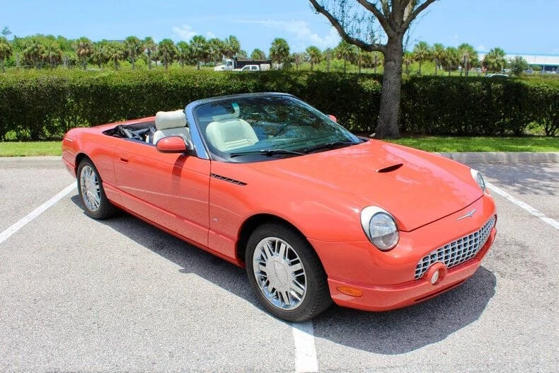 2003 Ford Thunderbird 11th Gen - Image 24 of 31