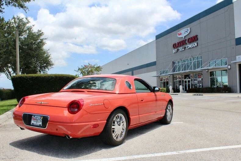 2003 Ford Thunderbird 11th Gen - Image 19 of 31