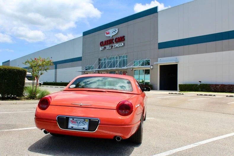 2003 Ford Thunderbird 11th Gen - Image 18 of 31