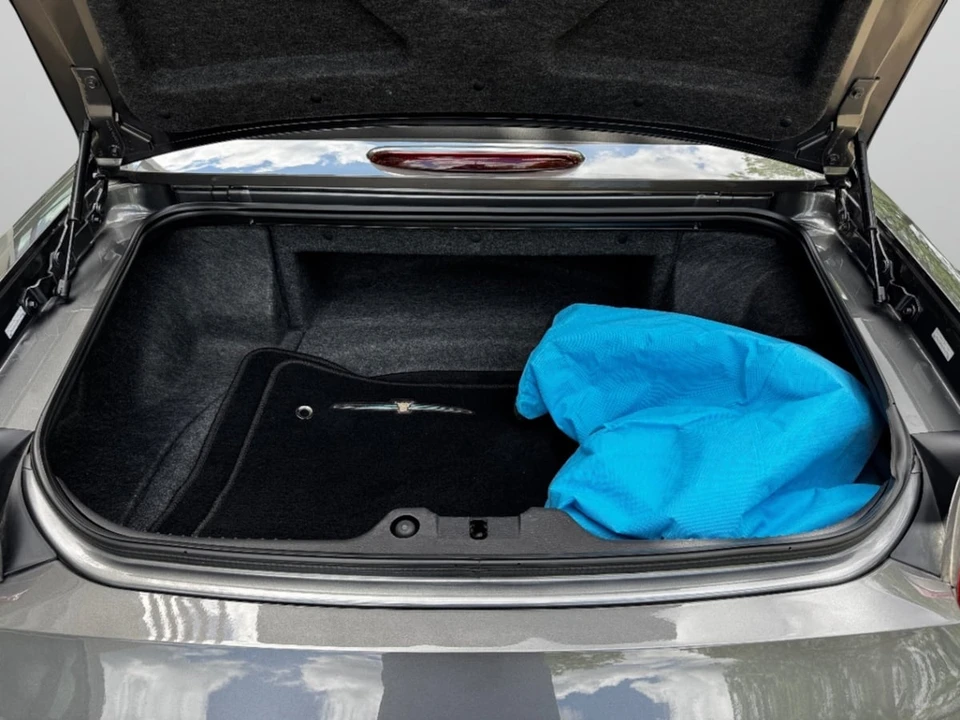 2003 Ford Thunderbird 11th Gen - Image 15 of 27