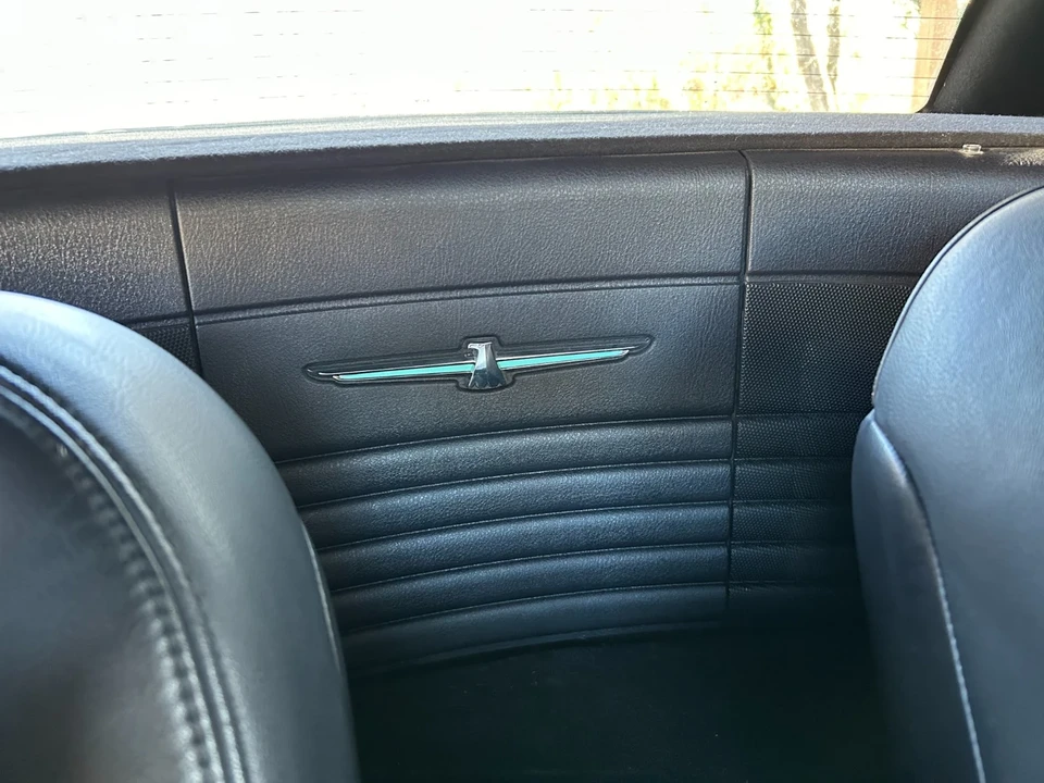 2003 Ford Thunderbird 11th Gen - Image 6 of 21