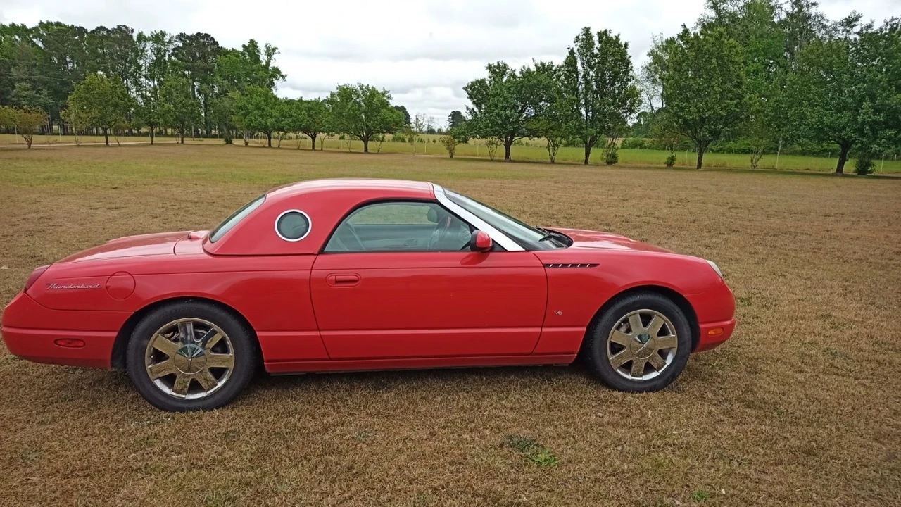 2003 Ford Thunderbird 11th Gen - Image 20 of 21