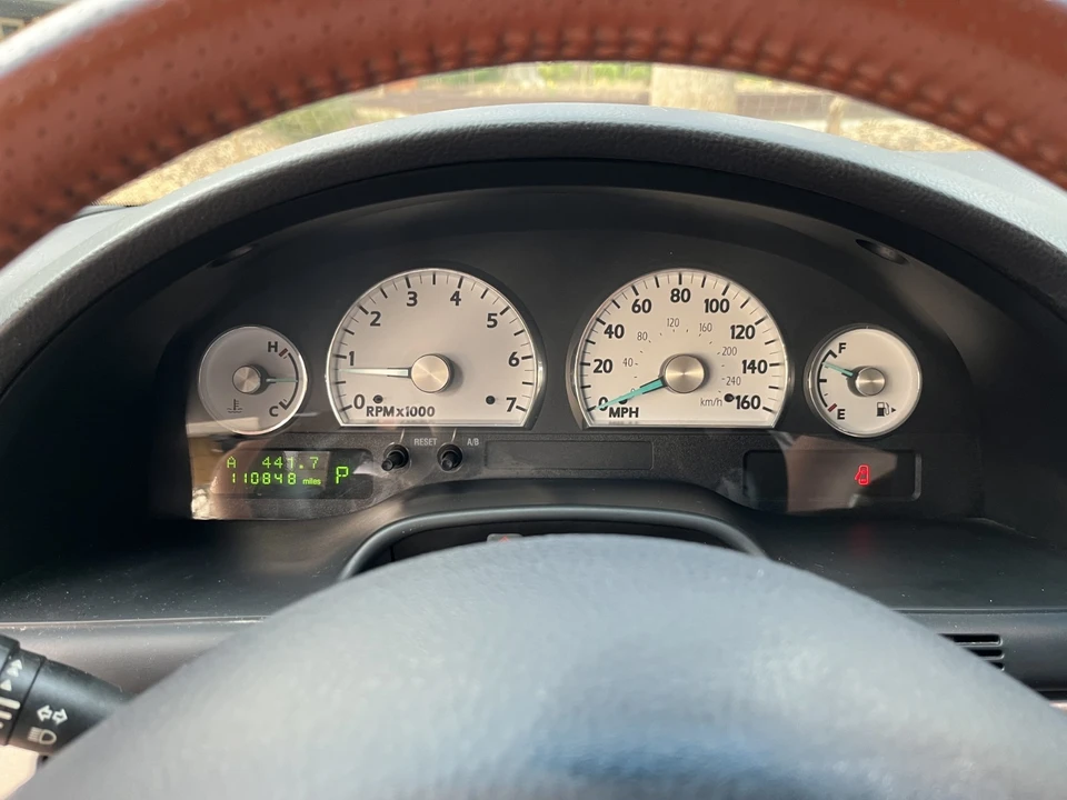 2003 Ford Thunderbird 11th Gen - Image 18 of 21