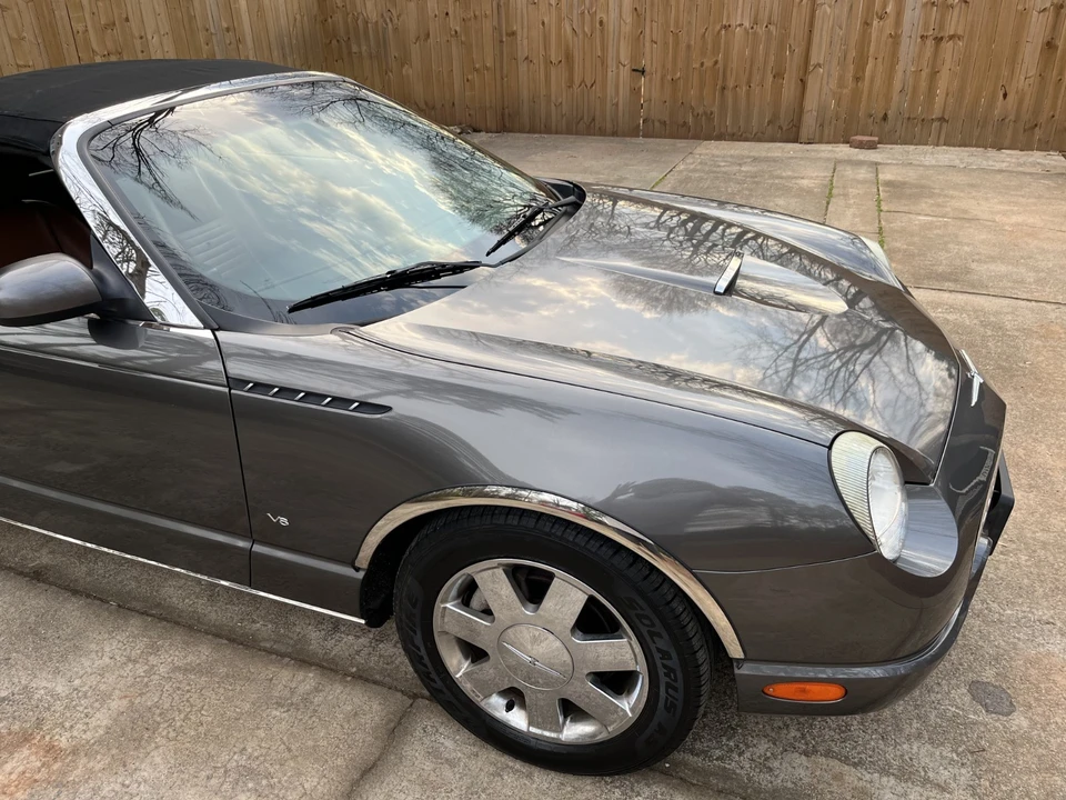 2003 Ford Thunderbird 11th Gen - Image 14 of 21