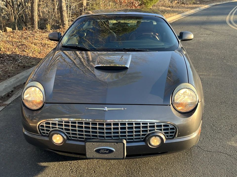 2003 Ford Thunderbird 11th Gen - Image 4 of 21