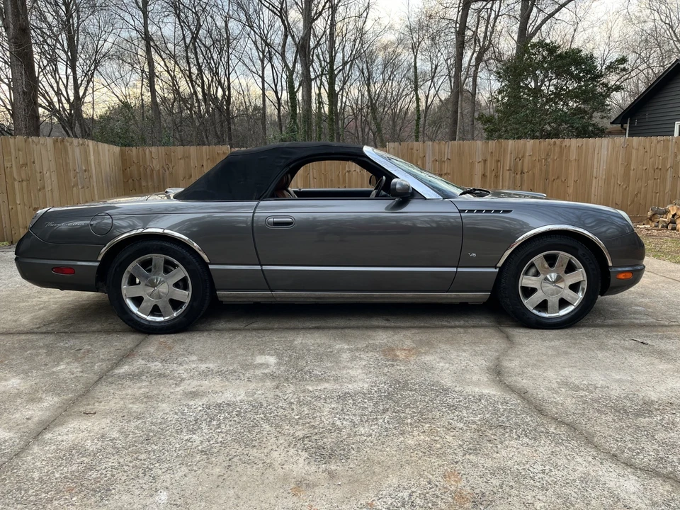 2003 Ford Thunderbird 11th Gen - Image 11 of 21
