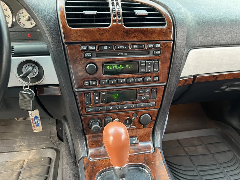 2003 Ford Thunderbird 11th Gen - Image 19 of 21