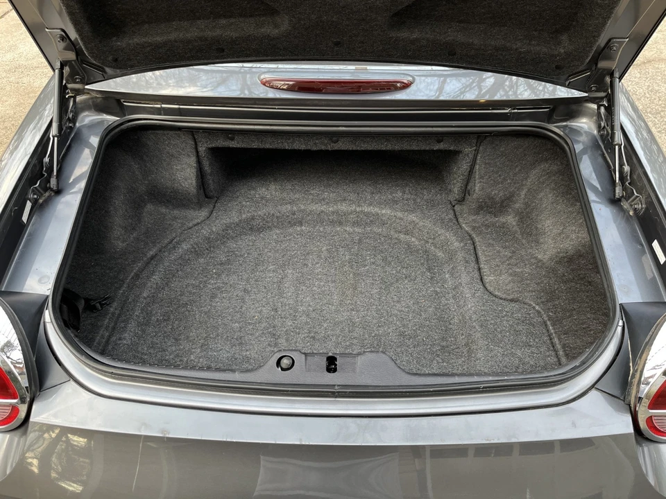 2003 Ford Thunderbird 11th Gen - Image 15 of 21