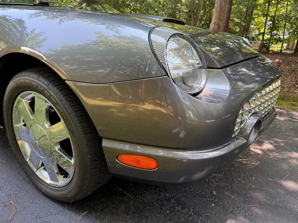 2003 Ford Thunderbird 11th Gen - Image 9 of 31
