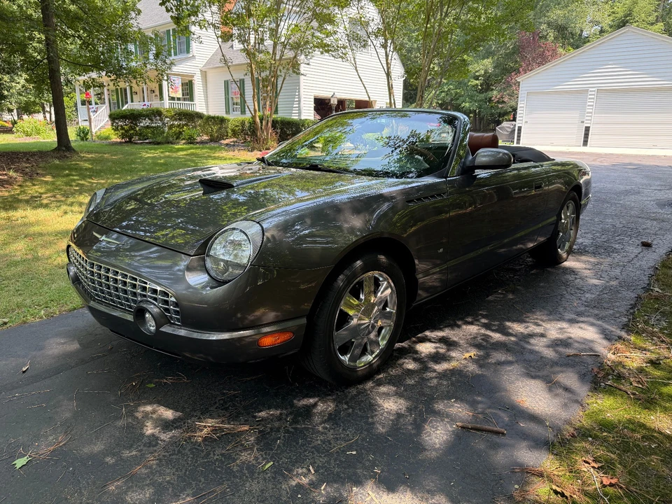 2003 Ford Thunderbird 11th Gen - Image 2 of 31
